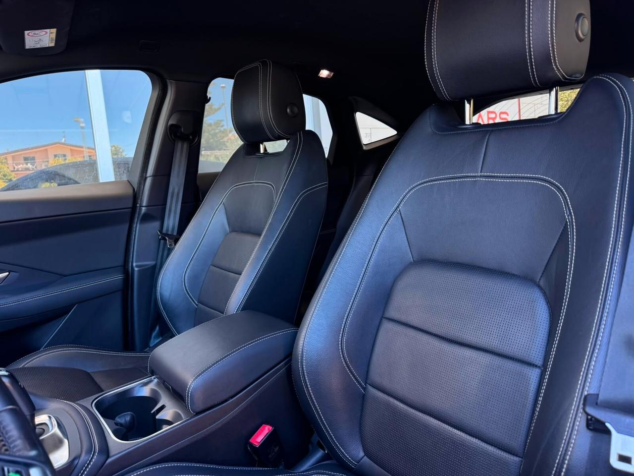 Jaguar E-Pace 2.0D 150 CV AWD aut. R-Dynamic S