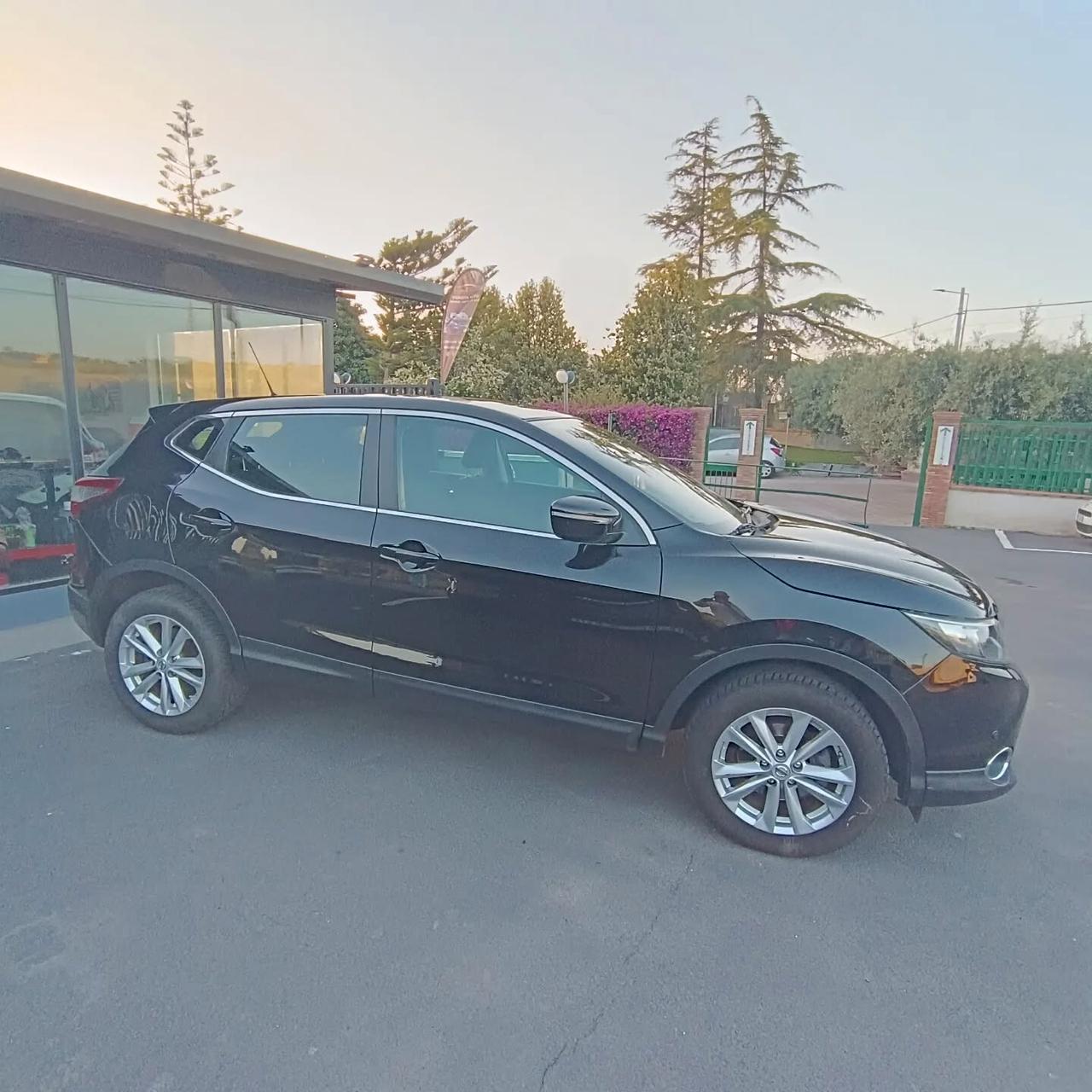 Nissan Qashqai 1.5 dCi Acenta Premium FULL OPTIONAL