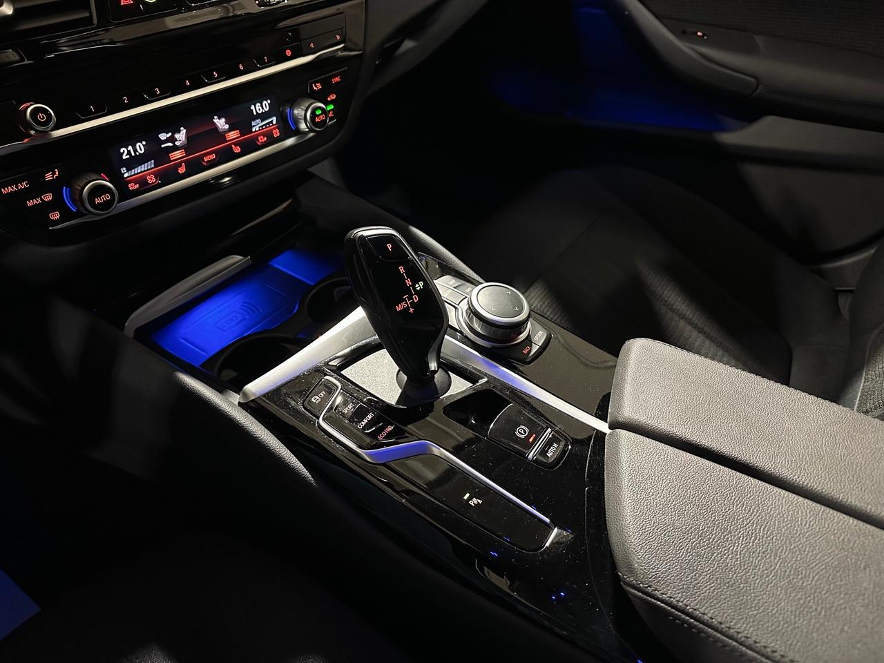 Bmw 520d 48V xDrive Touring Business-GANCIO TRAINO