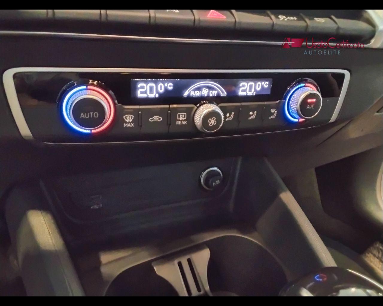 AUDI Q2 30 TDI S tronic Business