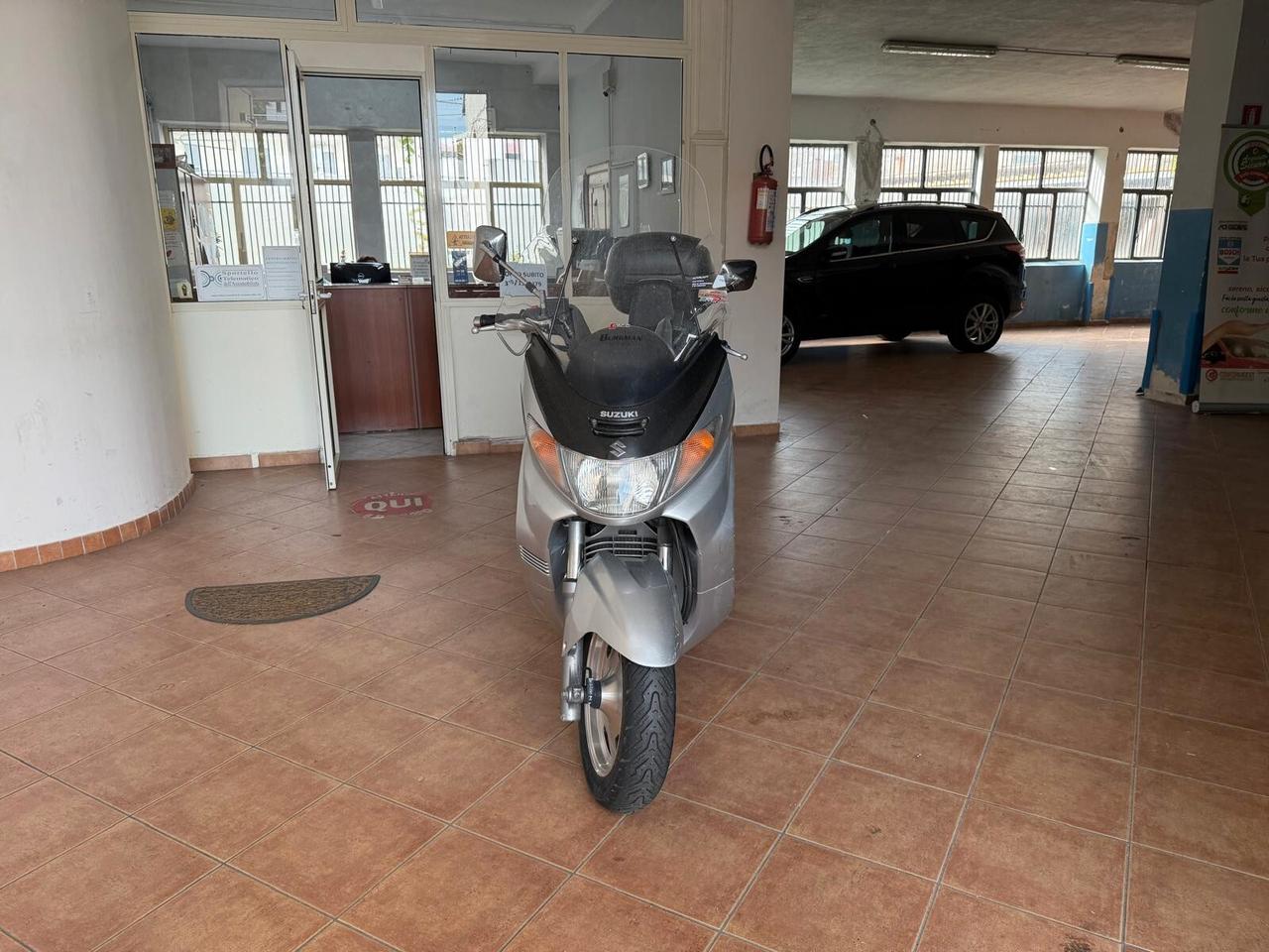 Suzuki Burgman 400