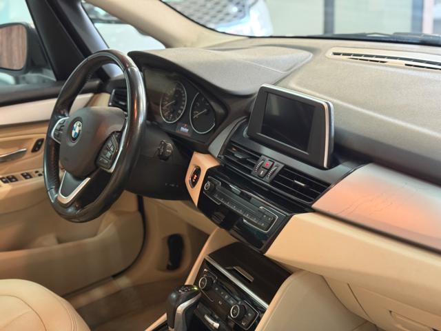 BMW 218 i Active Tourer Luxury