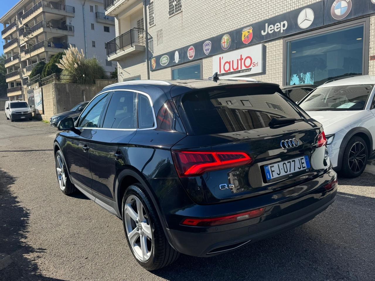 Audi Q5 2.0 TDI 150 CV TETTO 20’