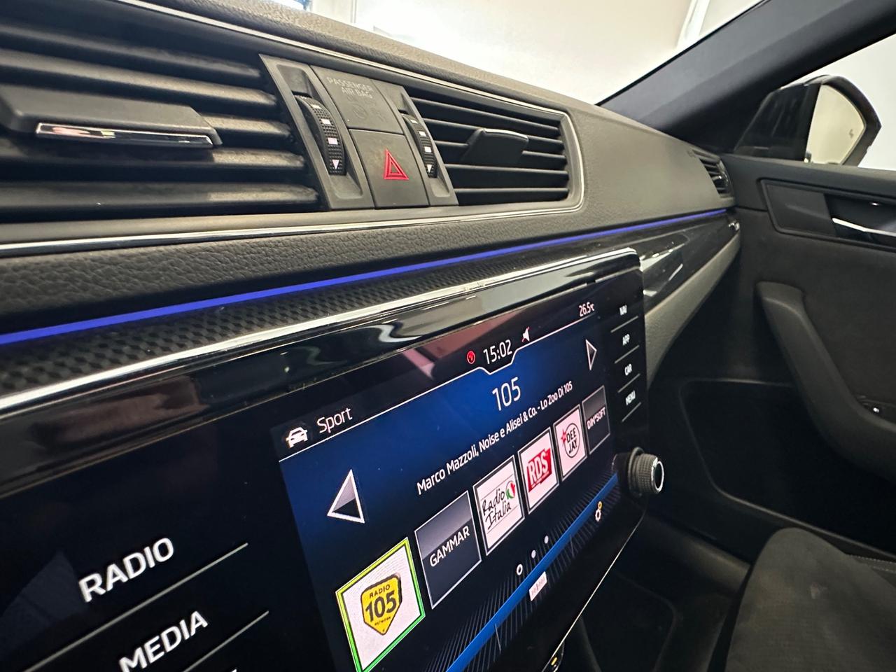 Skoda Superb 2.0 TDI 190 CV SCR DSG 4x4 Wagon SportLine