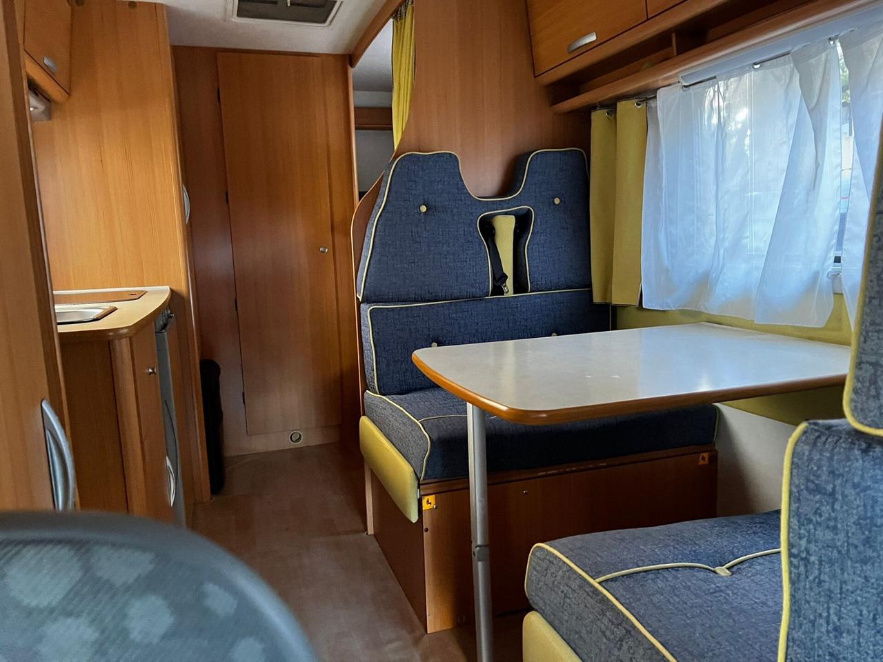 Camper ford transit katamarano
