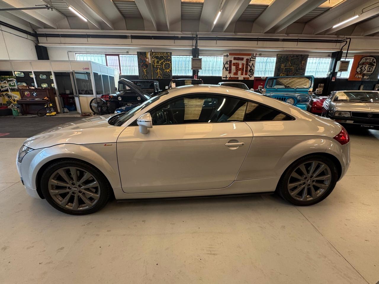 Audi TT Coupé 3.2 V6 quattro S tronic