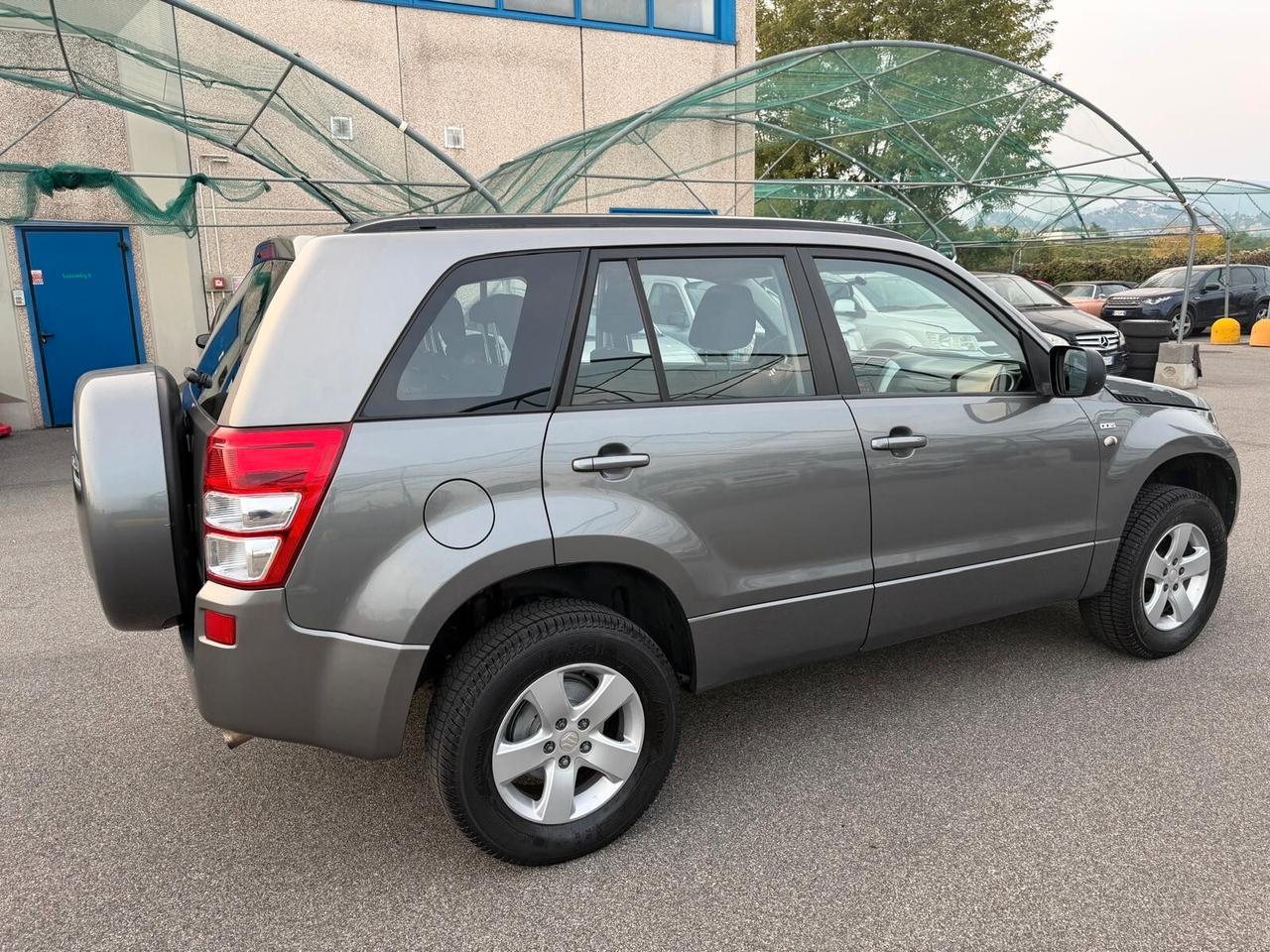 Suzuki Grand Vitara 1.9 DDiS 5 porte