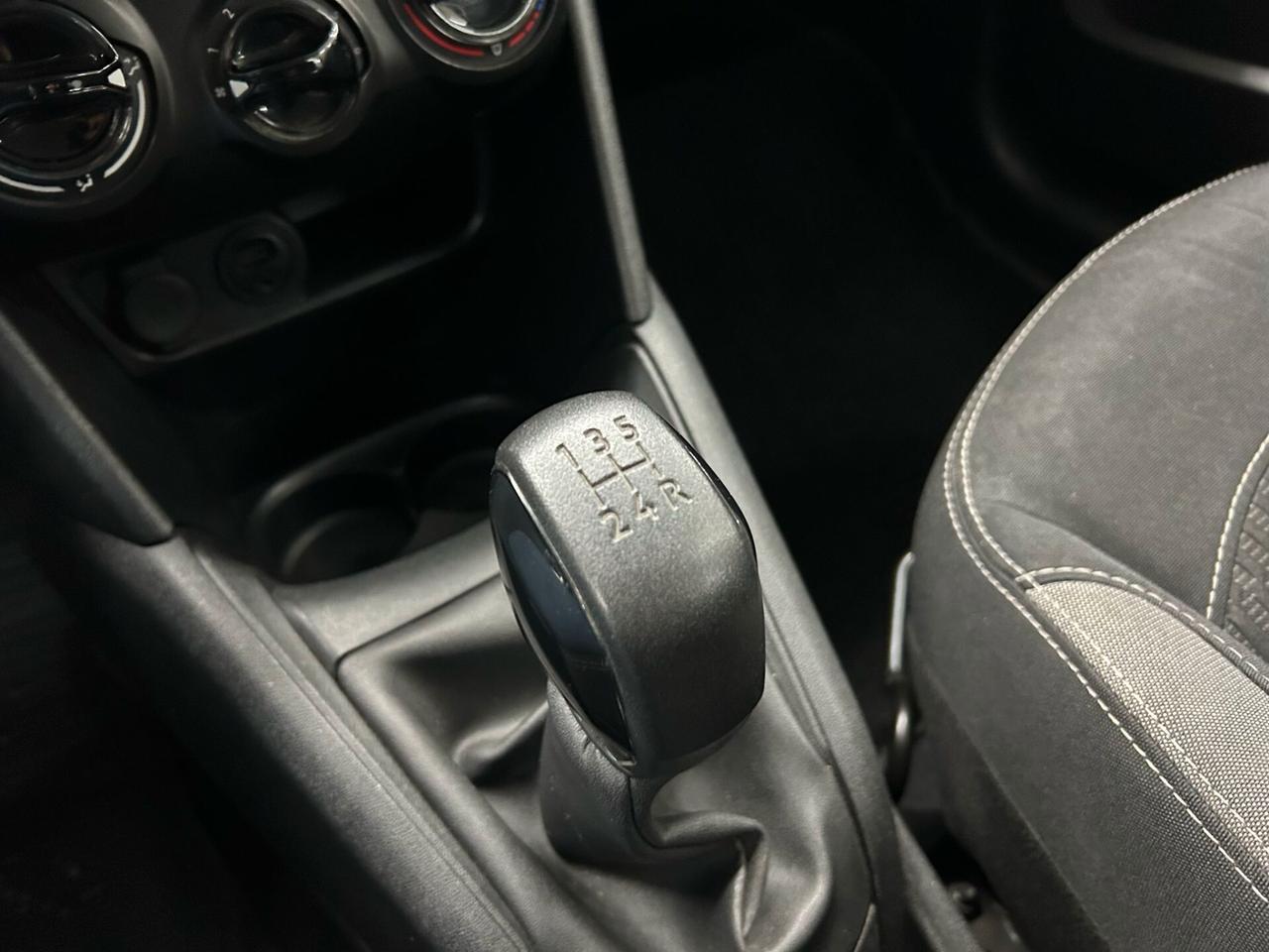 Peugeot 208 PureTech 82 5 porte Allure