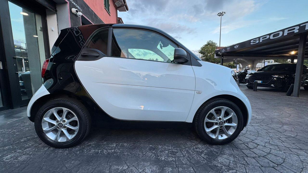 Smart fortwo coupe PREZZO REALE !Fortwo 1.0 Passion 71cv my19