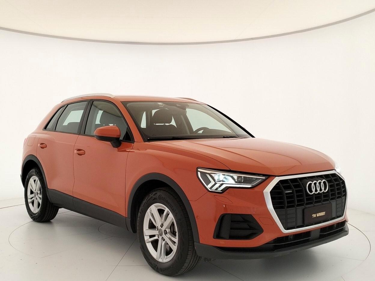 AUDI Q3 40 2.0 tdi Business quattro 190cv s-tronic - IVA ESPOSTA