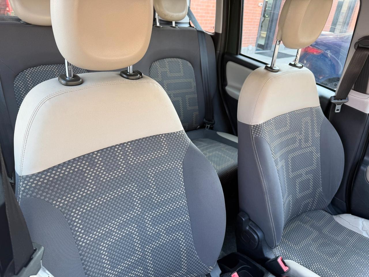 Fiat Panda 1.3 MJT 16V DPF 4x4 Climbing