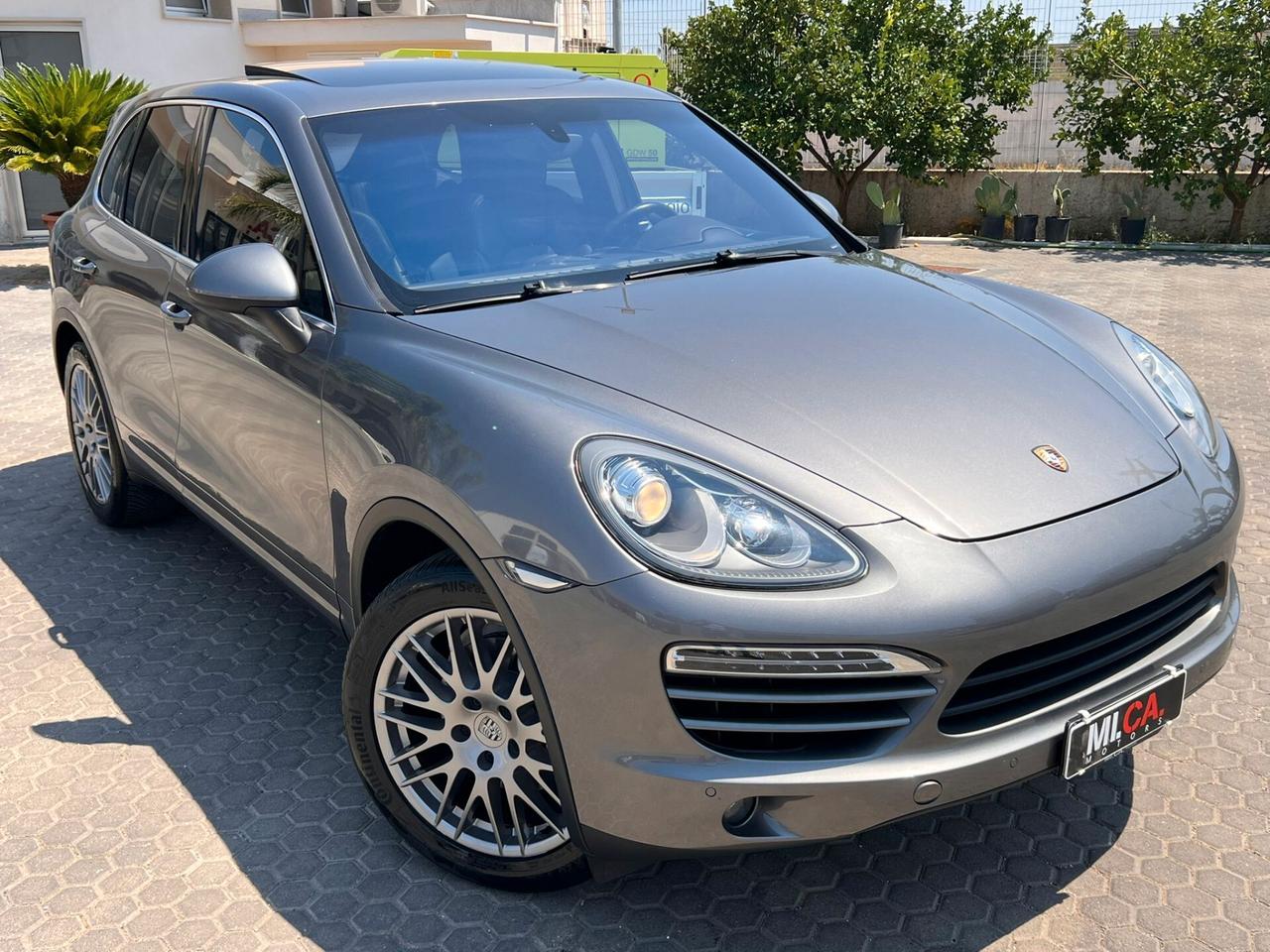 Porsche Cayenne 3.0 Diesel 245CV no superbollo
