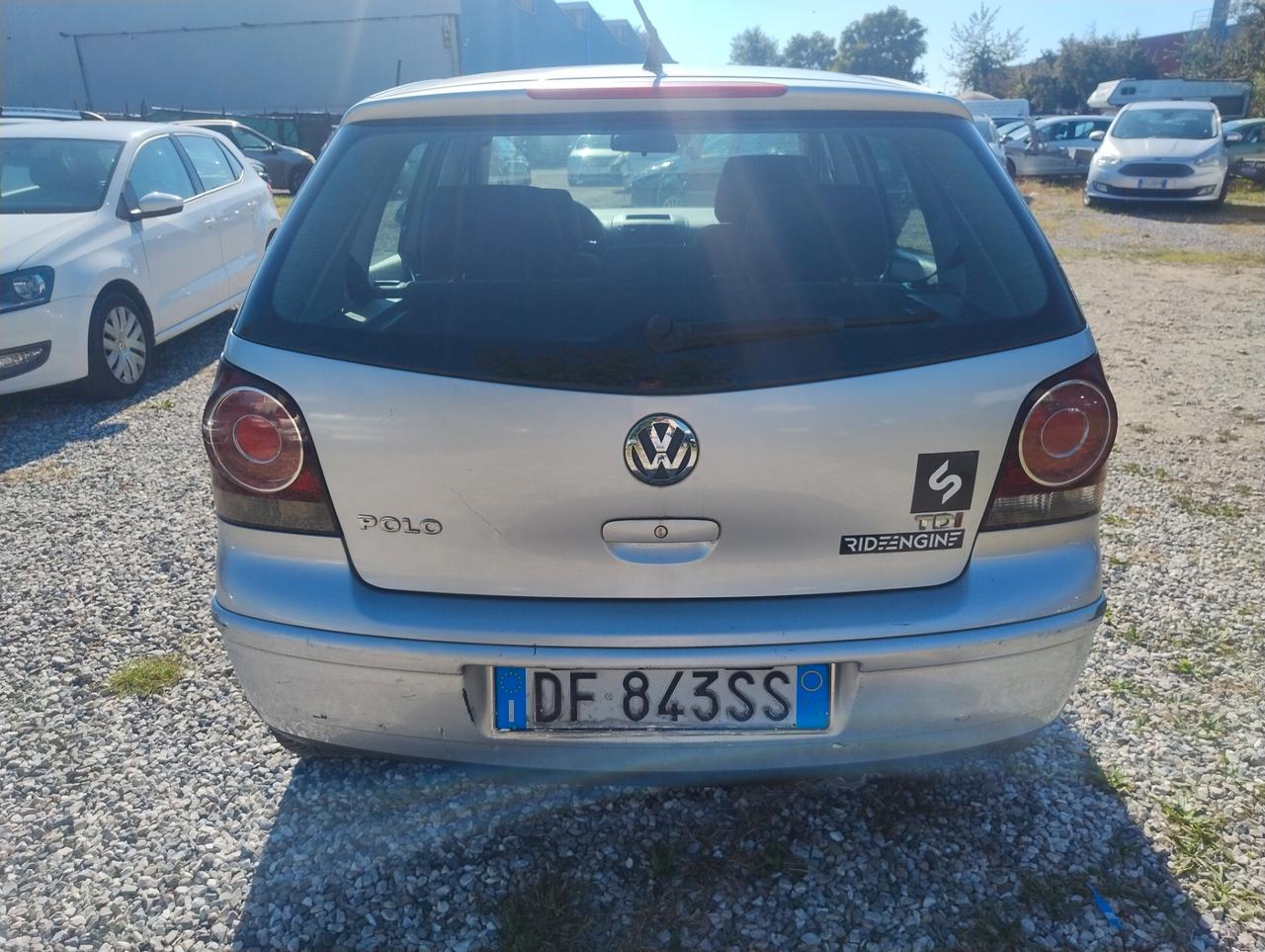 Volkswagen Polo 1.4/80CV TDI 5p. Sportline
