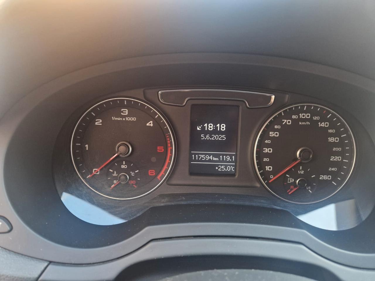 Audi Q3 2.0 TDI 150 CV Design