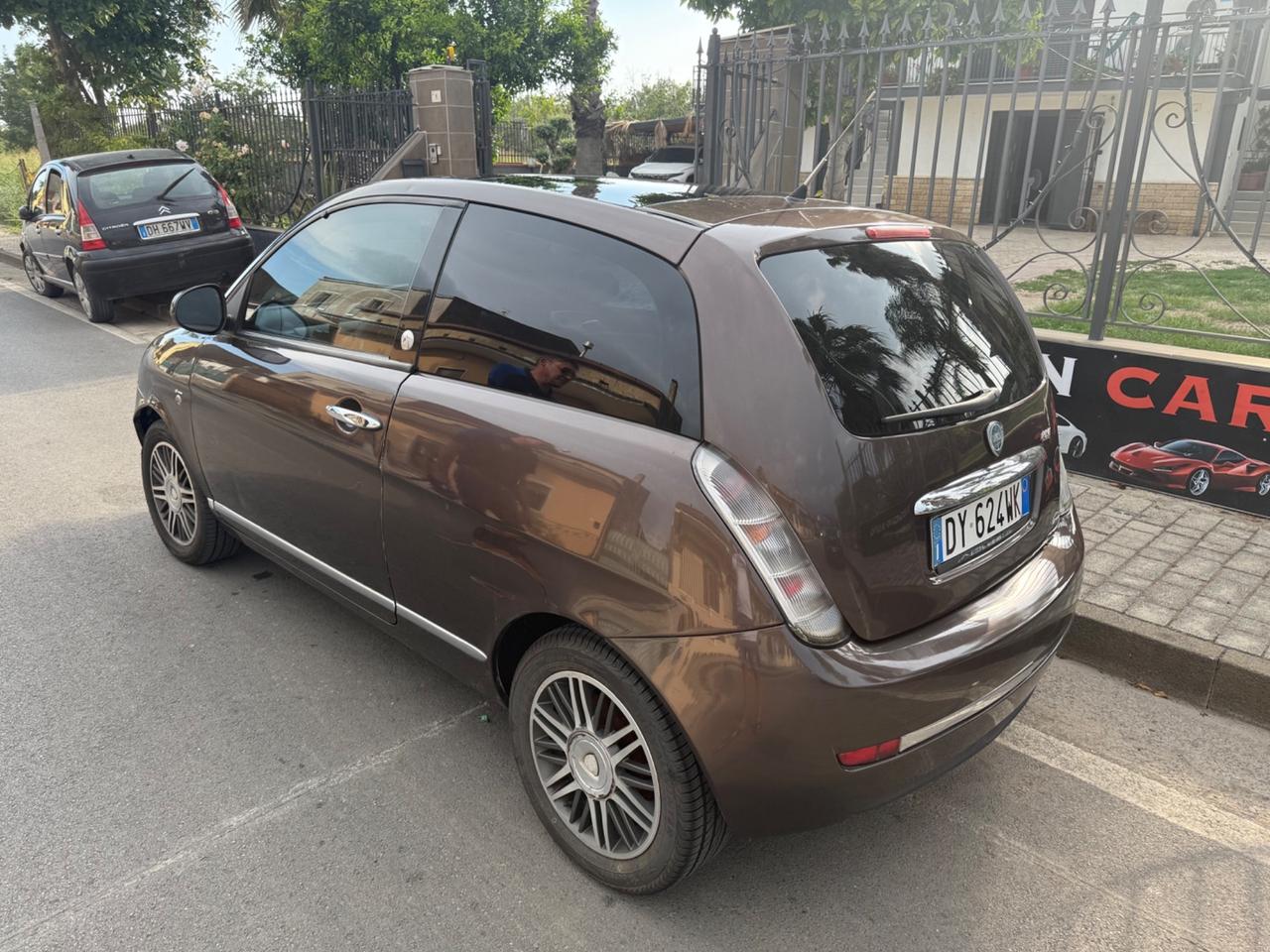 Lancia Ypsilon 1.4 Platino Ecochic GPL