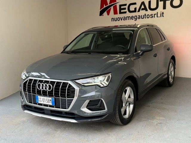 AUDI Q3 35 TDI Business Advanced