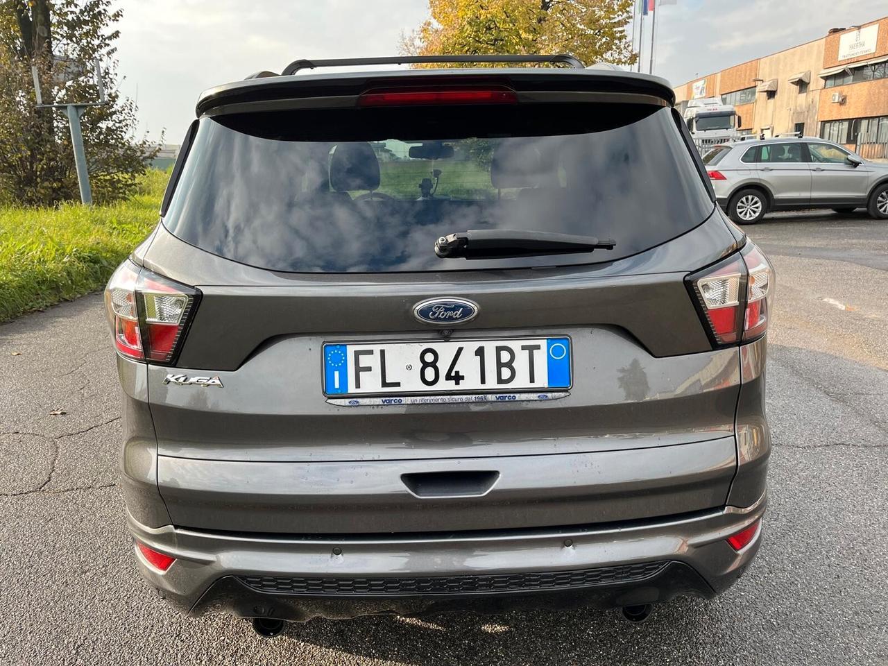 Ford Kuga 1.5 TDCI 120 CV S&S 2WD Powershift ST-Line