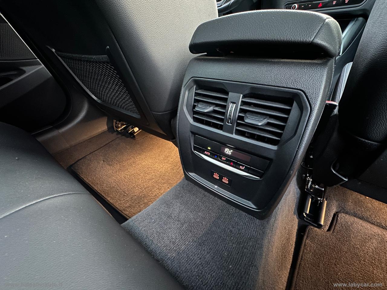BMW 318d 48V Touring SPORT