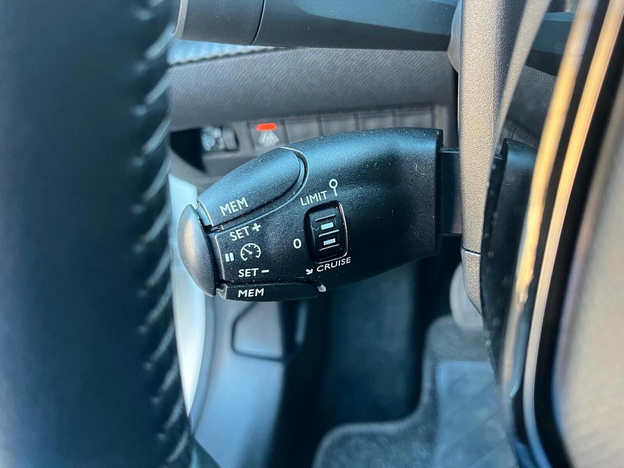 Peugeot 208 PureTech 100 5 porte Active Pack X NEOPATENTATI