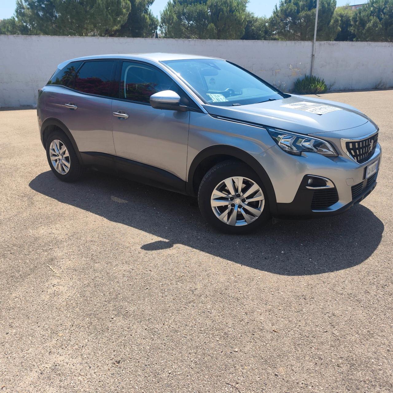 Peugeot 3008 BlueHDi 130 S&S EAT8 (12 mesi di garanzia)