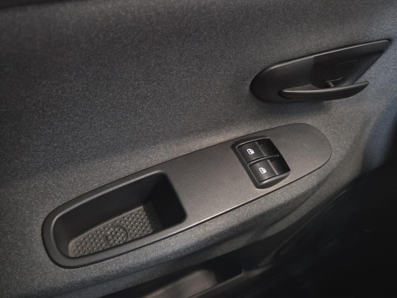 Lancia Ypsilon 1.0 Hybrid Ecochic 69CV - PRONTA CONSEGNA