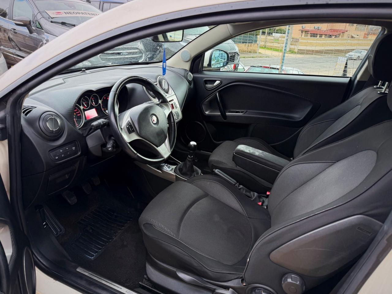 Alfa Romeo MiTo 1.4 T 155 CV Distinctive Sport Pack