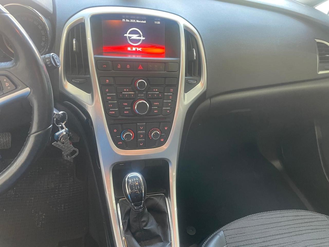 Opel Astra 1.4 Turbo 140CV 4 porte GPL Tech