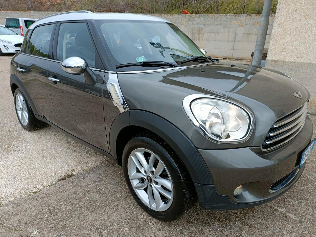 Mini Cooper 1.6 D Countryman - 2012