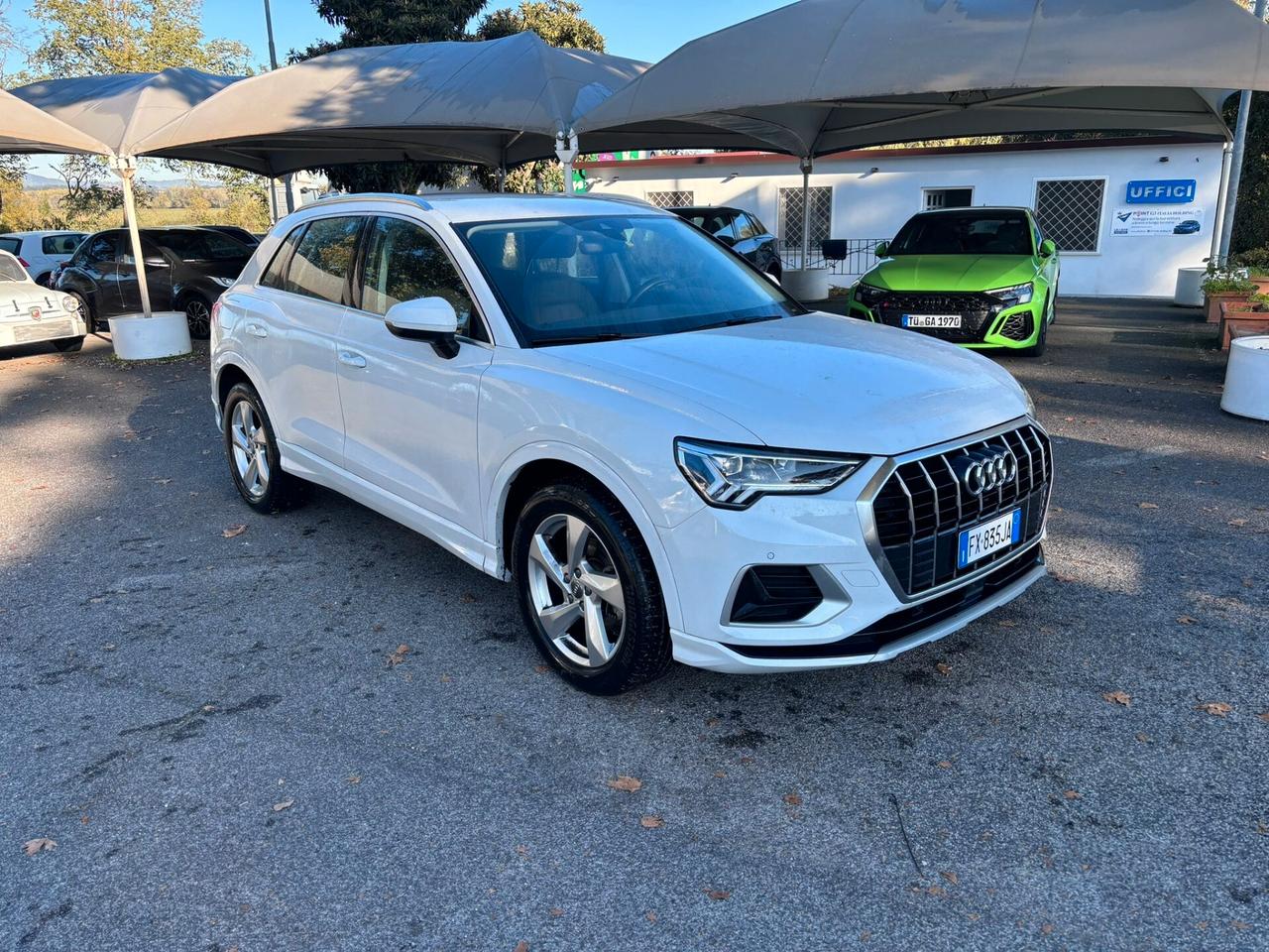 Audi Q3 2.0 TDI 150 CV S tronic