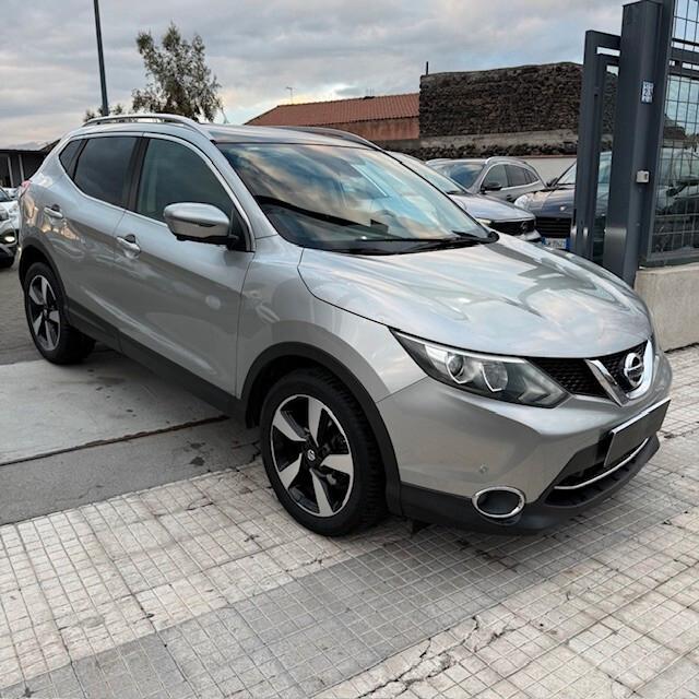Nissan Qashqai 1.5 dCi 360