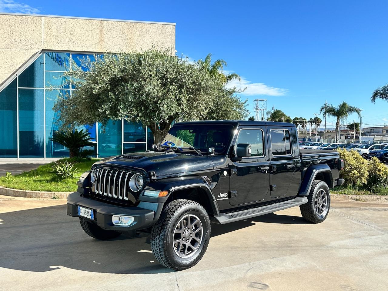 Jeep Gladiator V6 AUTOCARRO offerta T-Stock prezzo imperdibile