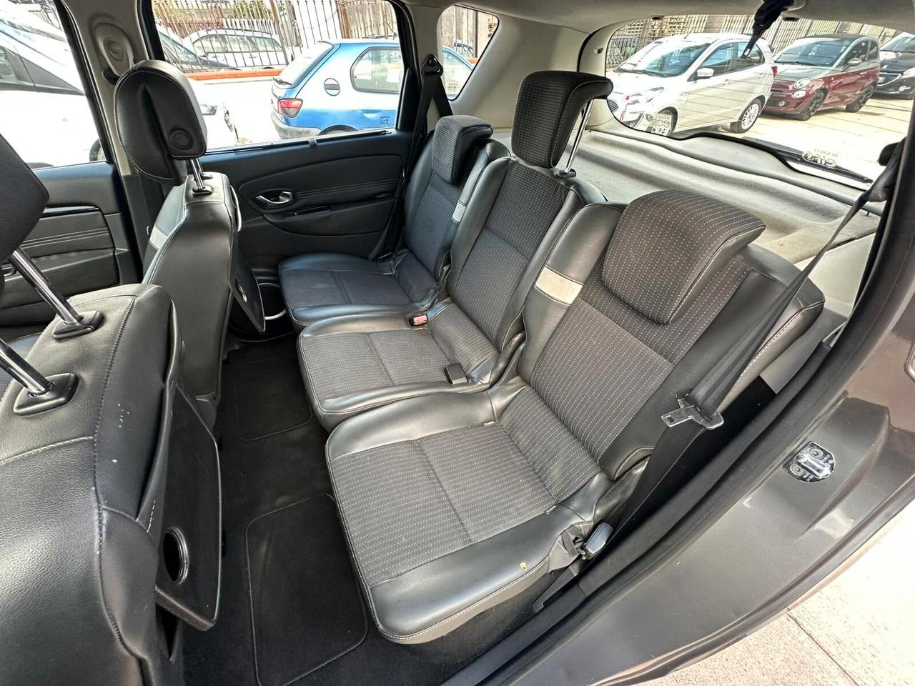 Renault Scenic 1.5 dCi 110CV Dynamique