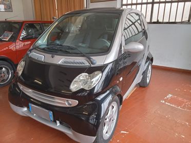 Smart 700 city-coupé passion