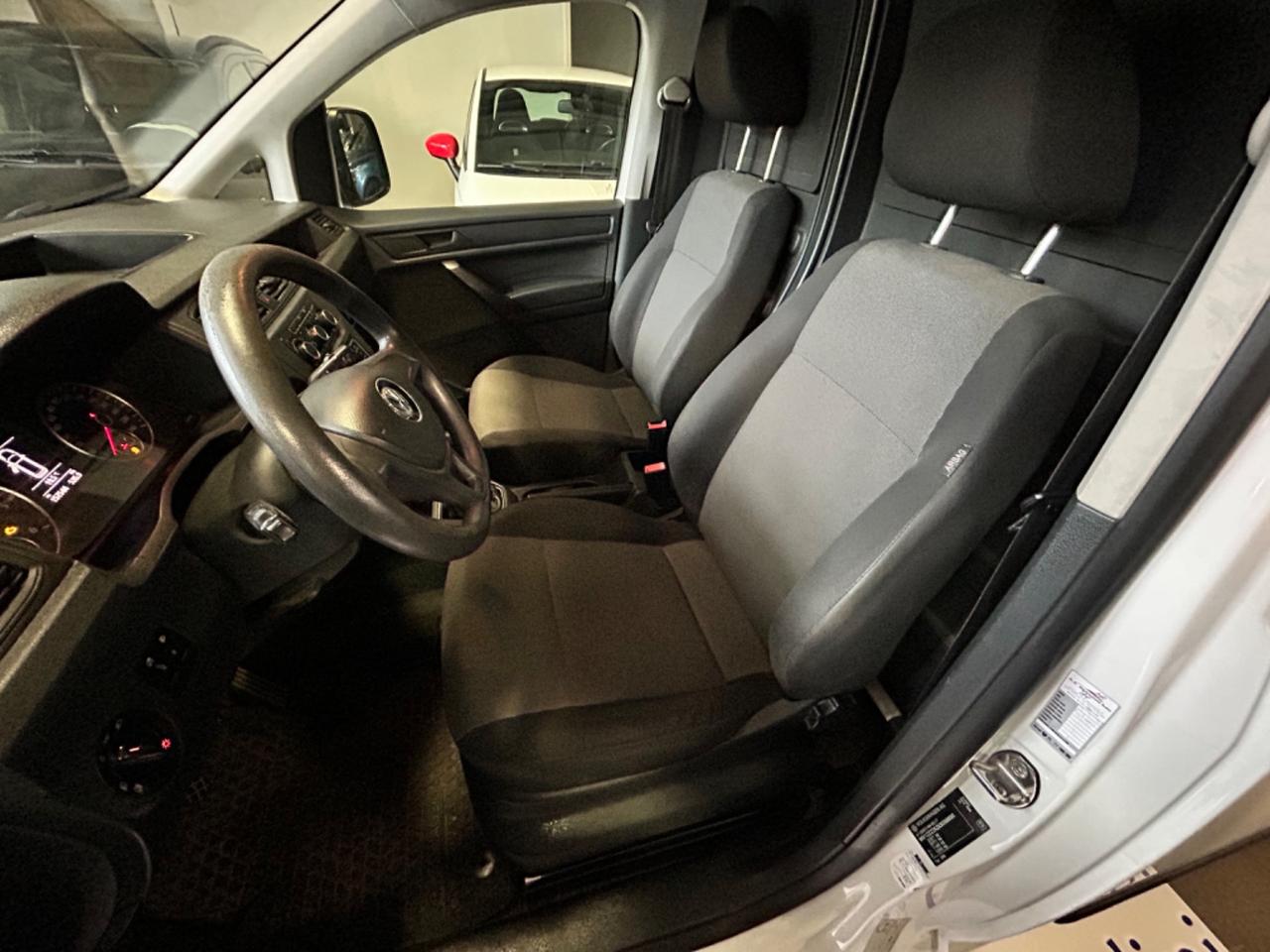 Volkswagen Caddy 4Motion 2.0 TDI 122 CV Gancio traino