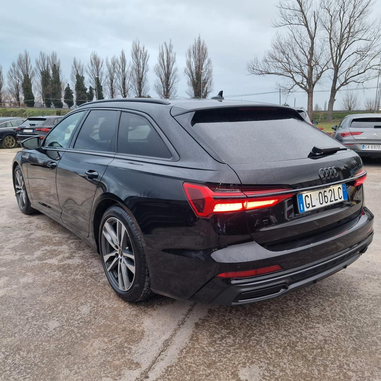 Audi A6 40 2.0 TDI quattro ultra S tronic S-line impeccabile