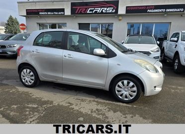 TOYOTA Yaris 1.3 5 porte Navi NEOPATENTATI