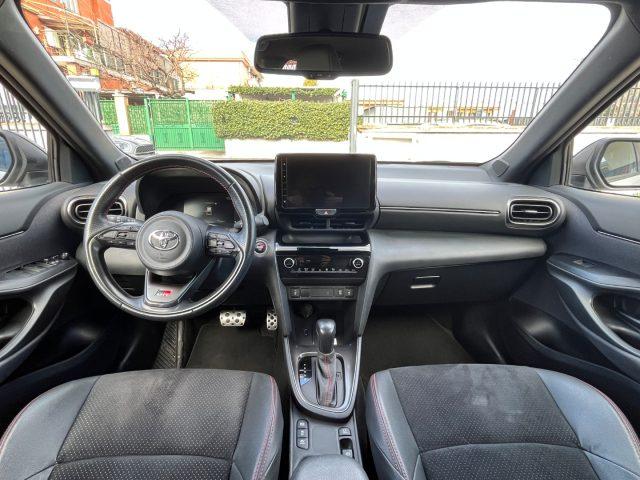 TOYOTA Yaris Cross 1.5 Hybrid 5p. E-CVT GR SPORT