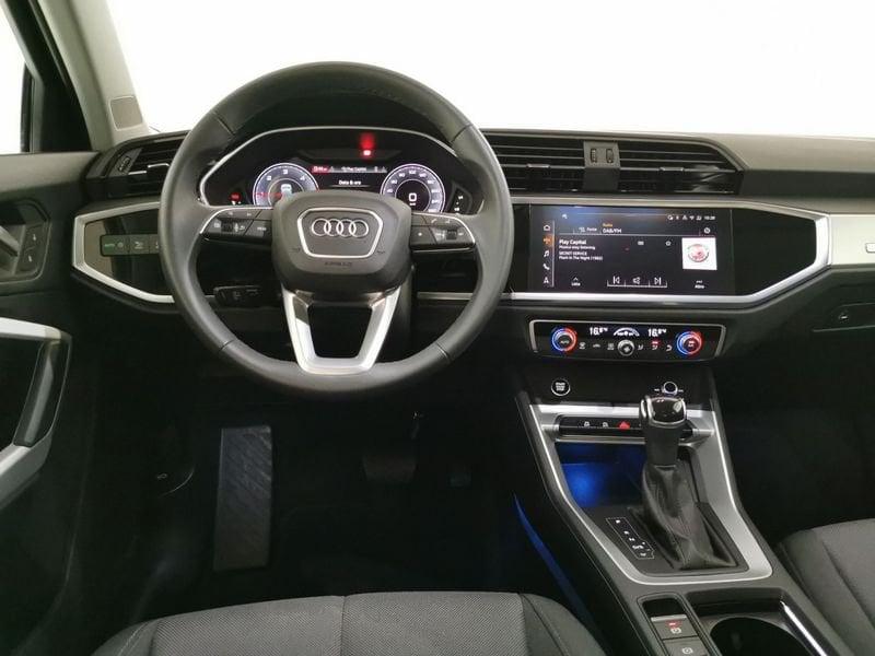 Audi Q3 35 2.0 tdi Business Advanced s-tronic