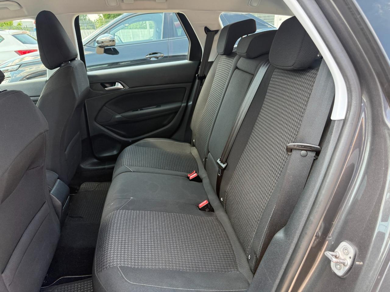 Peugeot 308 BlueHDi 130 S&S EAT6 SW Allure