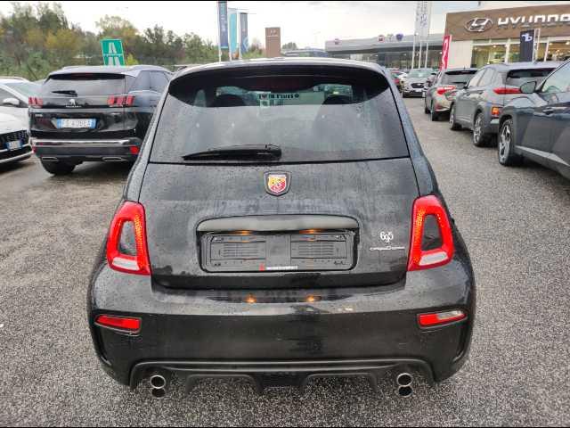 Abarth 695 - 695 1.4 t-jet 180cv auto