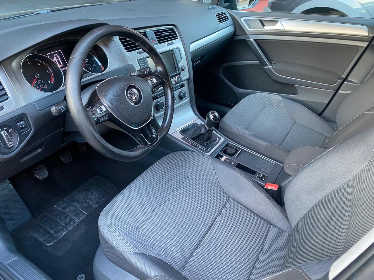 Volkswagen Golf Variant 1.6 TDI 110 CV Comfortline BlueMotion Tech.