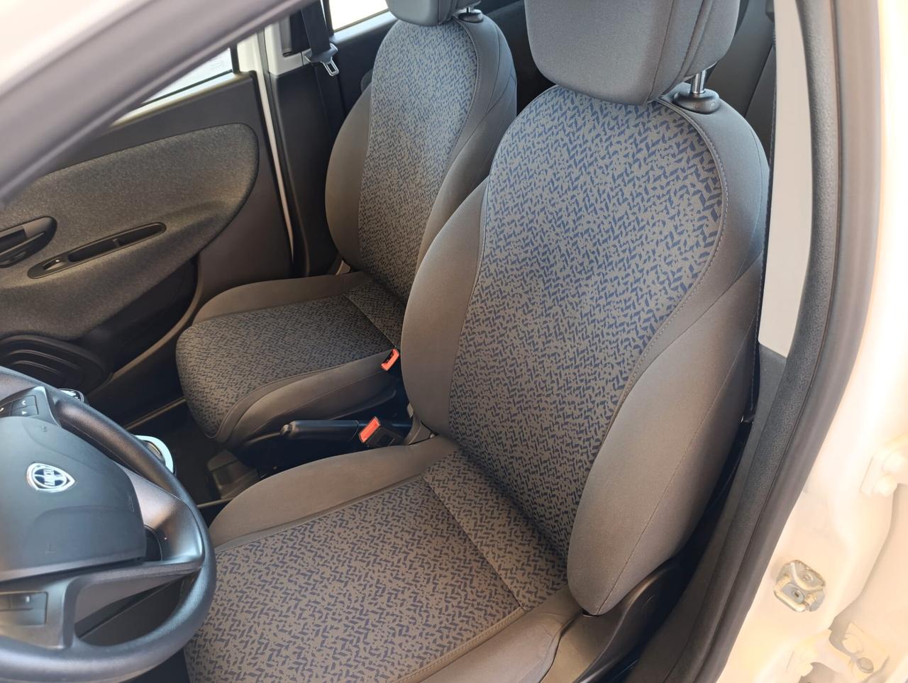 Lancia Ypsilon 1.0 FireFly 5 porte S&S Hybrid Ecochic 2021