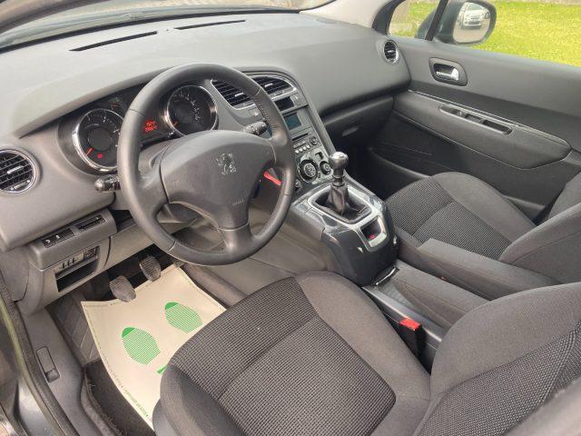 PEUGEOT 5008 1.6 HDi 115CV Business 7 posti