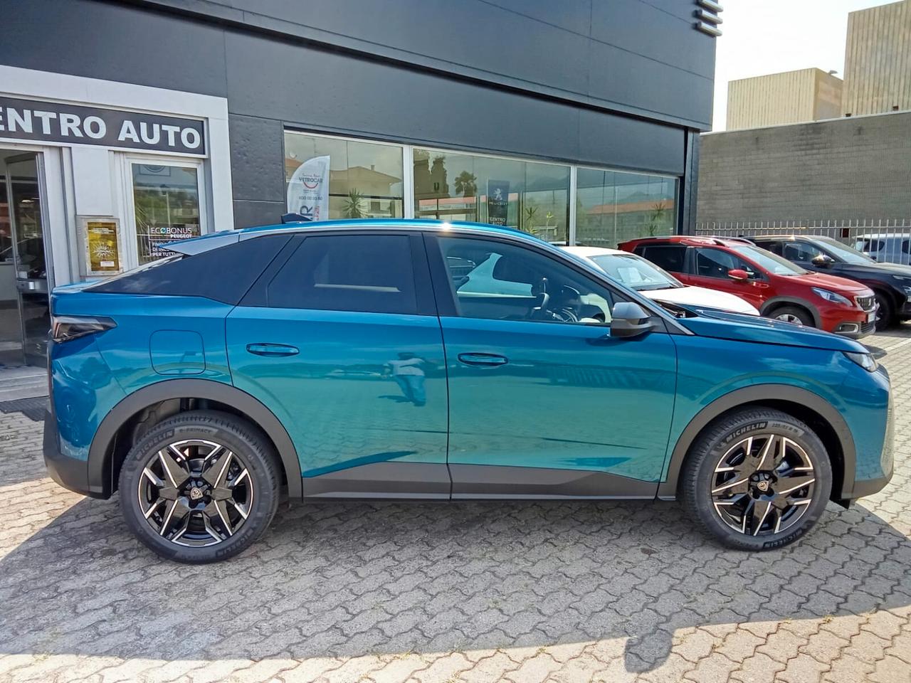 Peugeot 3008 Hybrid 145 e-DCS6 Allure Business