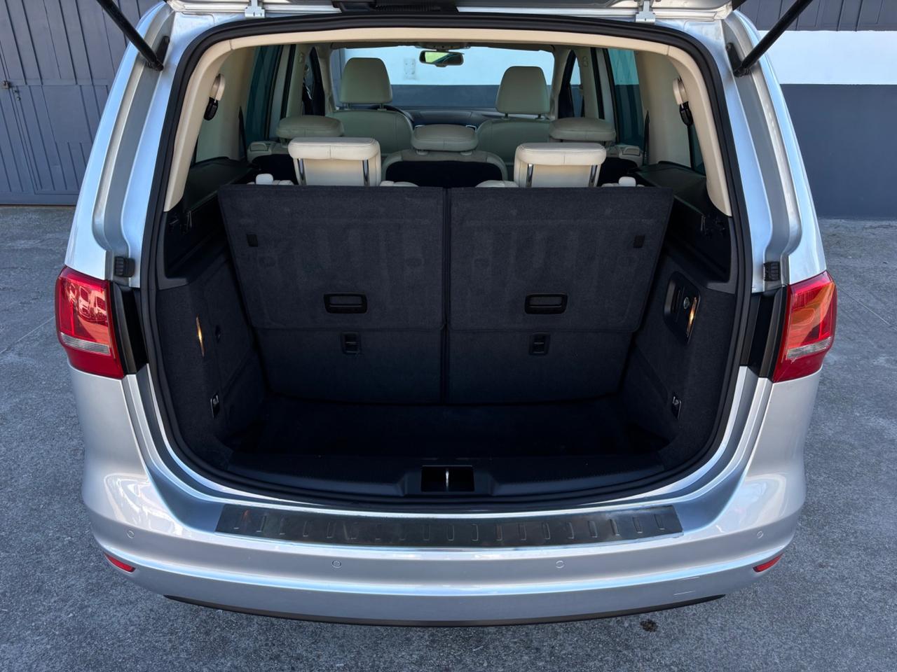 Volkswagen Sharan 2.0 TDI Highline. 7posti. Garanzia