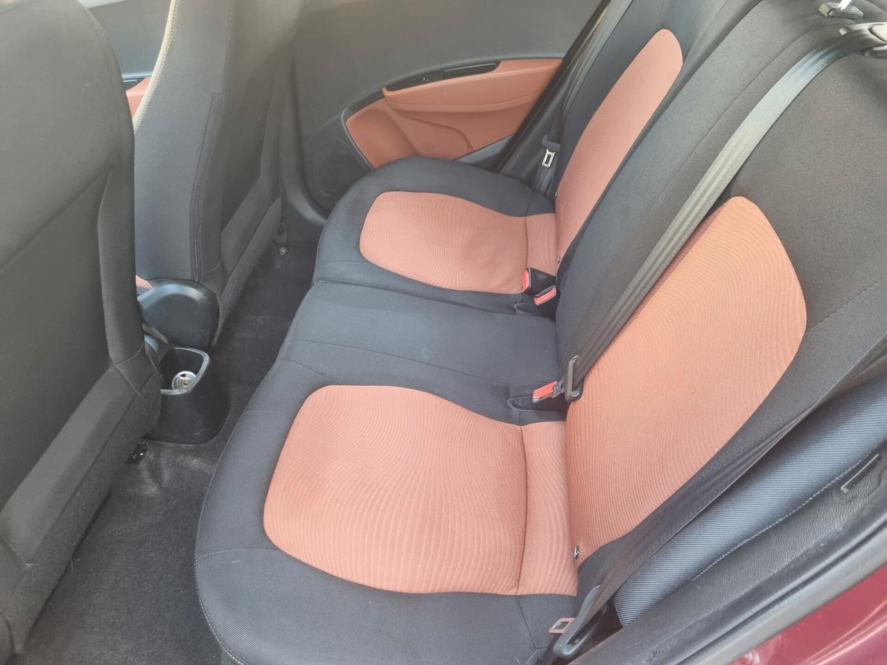 Hyundai i10 1.0 LPGI Econext Login