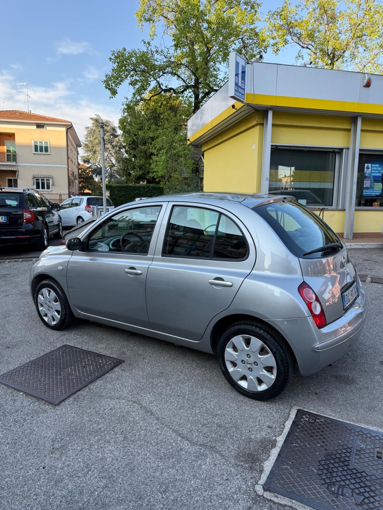 Nissan Micra 1.2 16V 5 porte Acenta