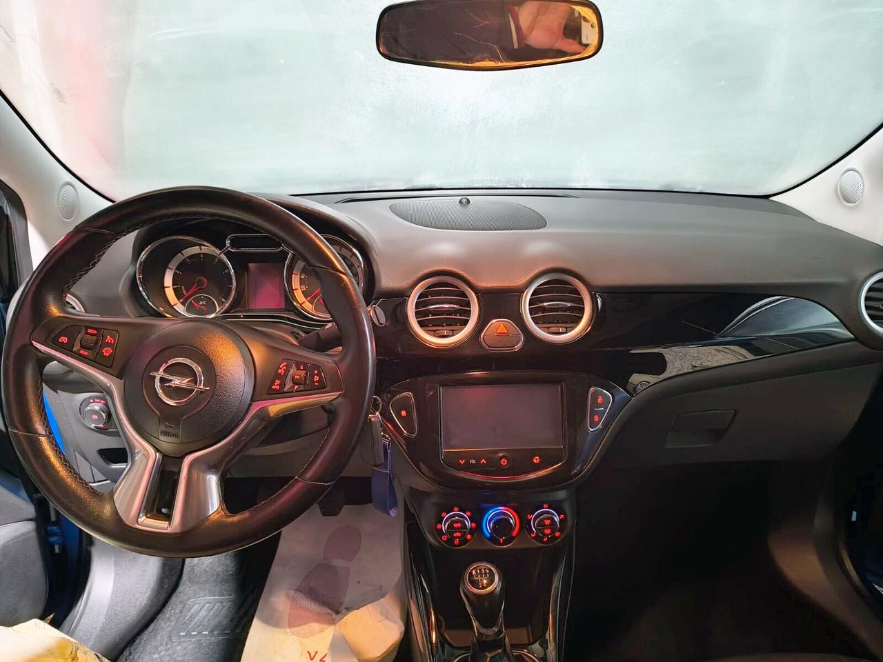 Opel Adam 1.2 70 CV Slam 2015