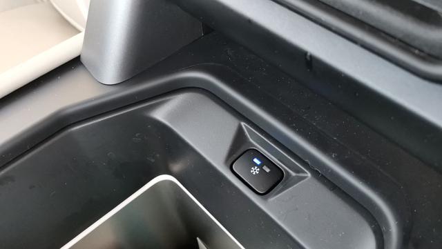 LAND ROVER Defender 110 3.0D I6 200 CV AWD Auto S - N1 5posti