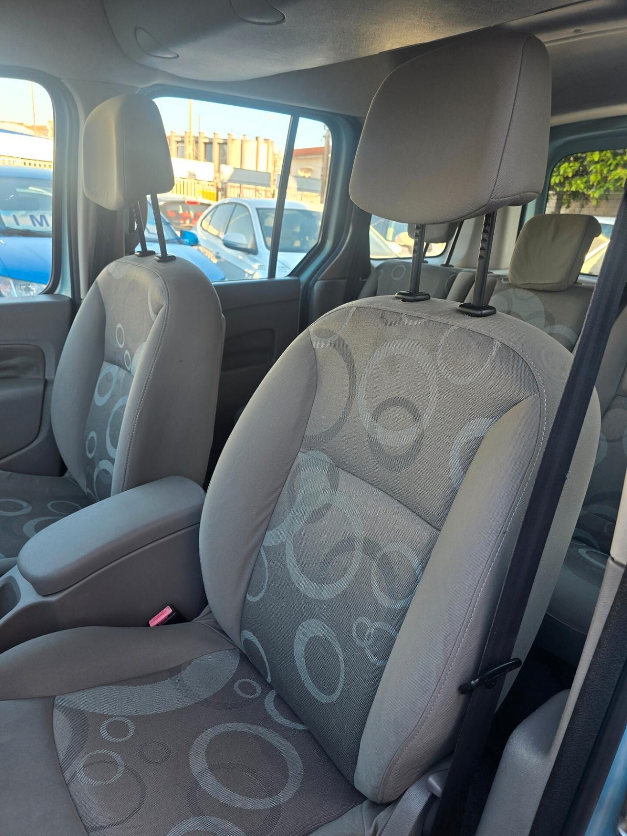 Renault Kangoo 1.5 dCi 90CV F.AP. 4p. Express Ice